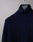 Rúllukragapeysa - Dökkblá Cable Knit