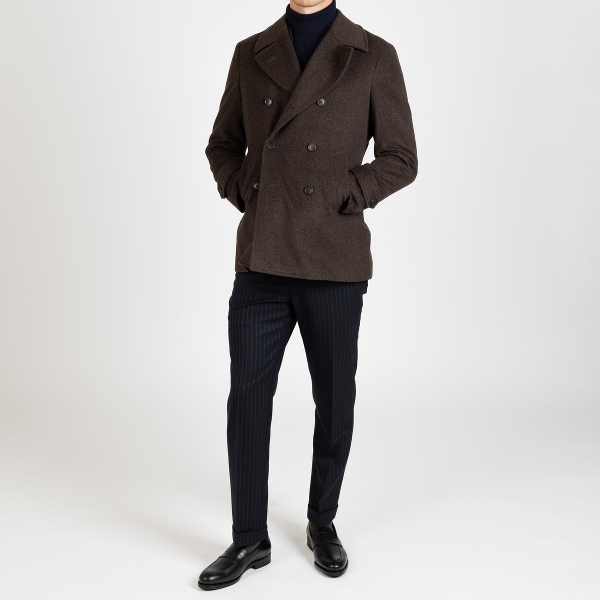 Brúnn Peacoat
