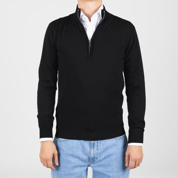 Hálfrennd Peysa - Svört