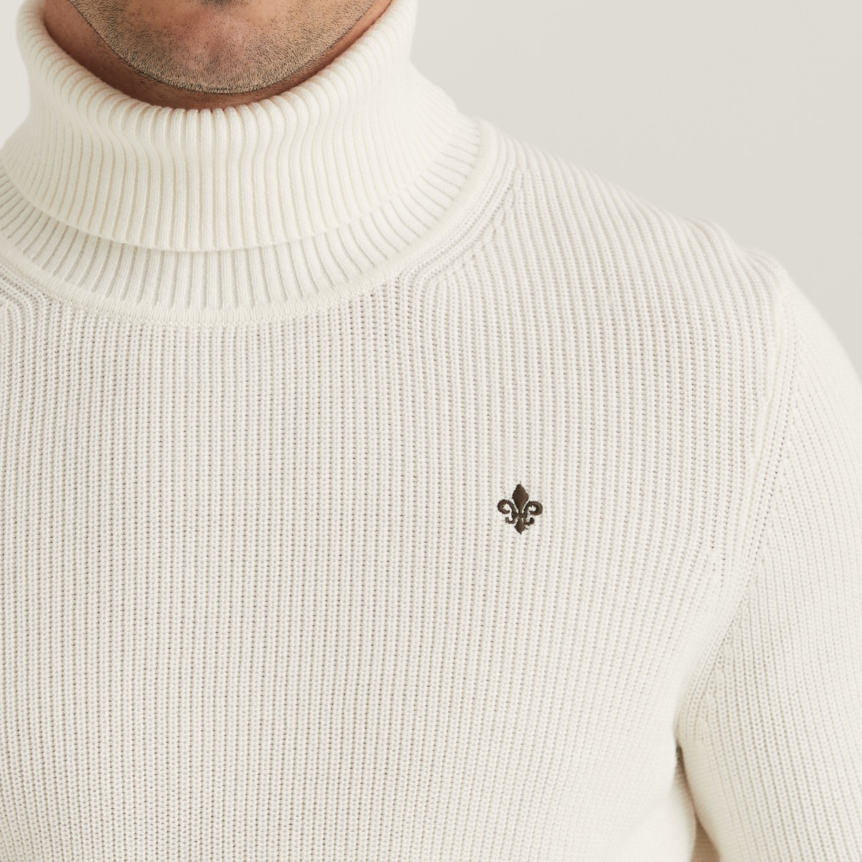Bernard Turtleneck - Off White